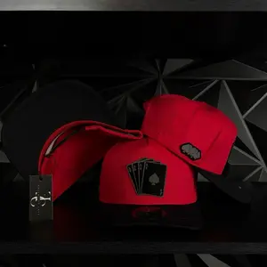 Poker placa SnapBack hat- red/black