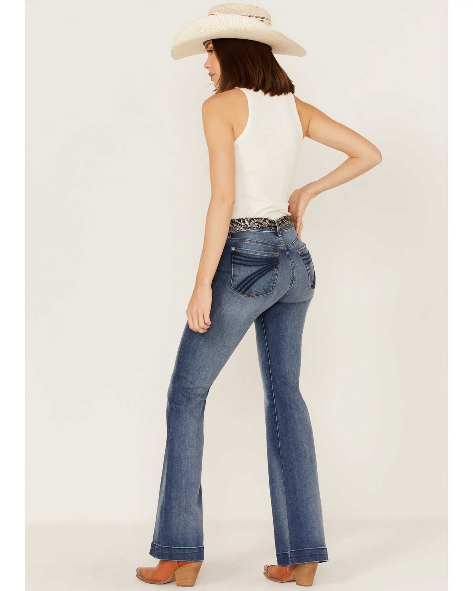 Women's Medium Wash Mid Rise Tailorless Dojo Trouser Stretch Denim Jeans Button Piece Pocket Womenswear
