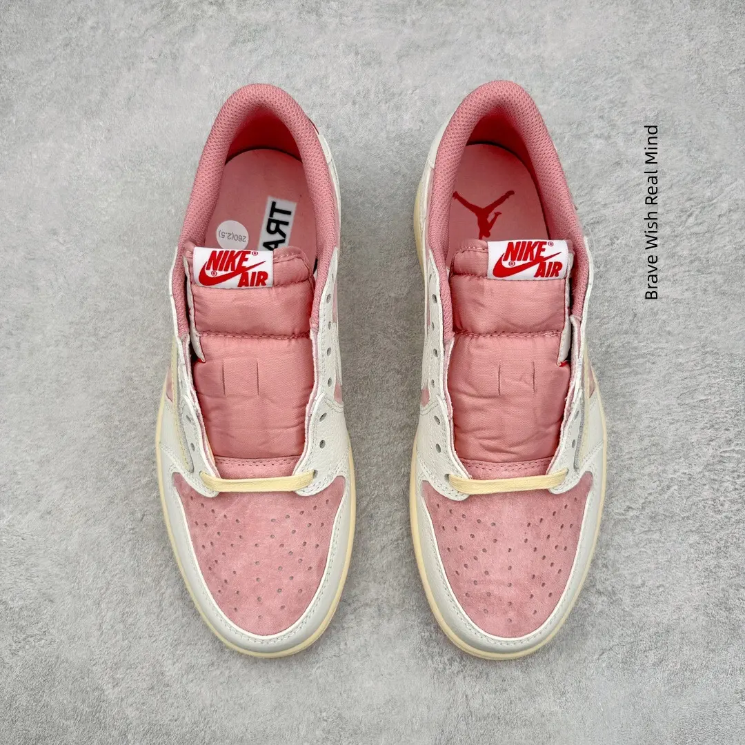 Vintage Fresh Off White & Pink Suede Leather Patchwork Sneakers, Low Top Skate Shoes, Street Style Sweet Cool Versatile Casual Footwear For Couple Daily Outfits
