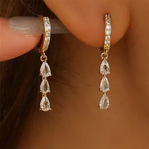 Elegant Gold Water Drop Earrings – Fashionable Statement Earrings for Women, Trendy & Versatile