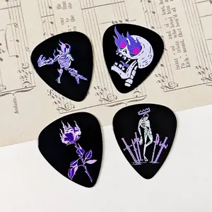 Cheerhas 4-Piece Guitar Picks Set, 0.96mm Flame Design, Skull Series, Perfect Gift for Beginners, Suitable for Ukulele & Rock Guitars, Halloween