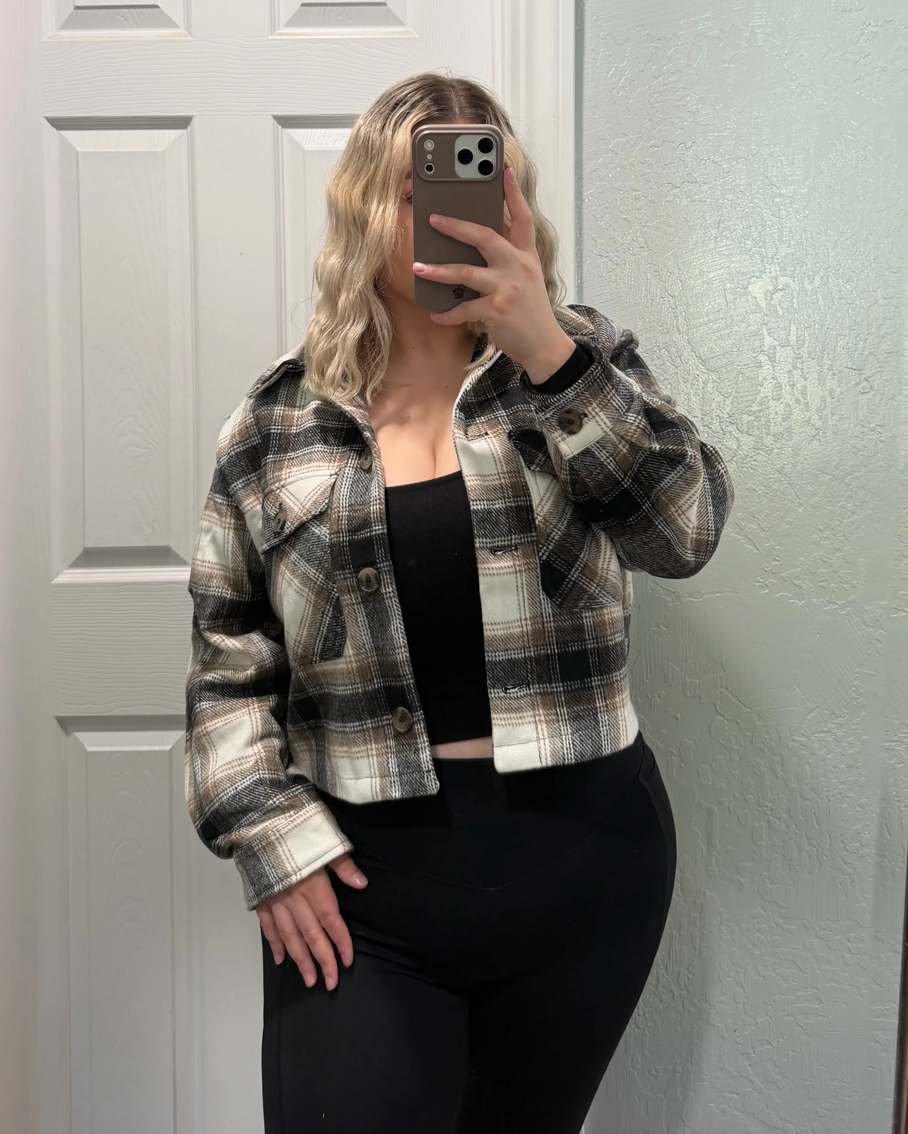 Kim Plaid Shacket (Black)