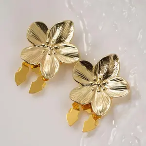 2pcs Luxury Button Cover for Shirt Decoration, Suit and Dress Button Clips, Fashion Accessories, Shirt Collar Clips, Seamless Button Box, Birthday/holiday Gifts