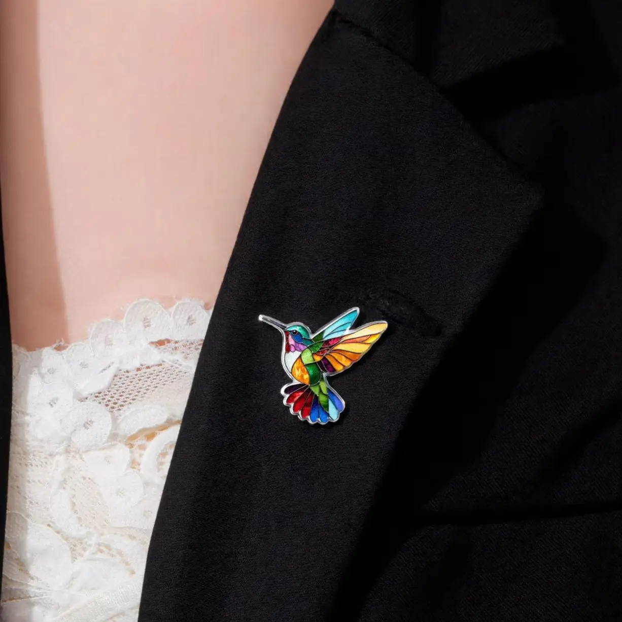 Cazador Colorful Hummingbird Lapel Pins for Women Bird Brooch Stainless Steel Metal Pins Backpack Badges Jewelry Valentine Gift