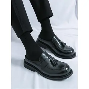 Men’s business-style solid-color tassel slip-on loafers—fashionable round-toe flat shoes for work and office, versatile men’s shoes for everyday wear