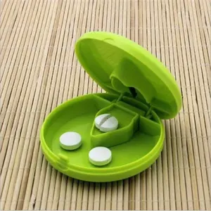 Portable Pill Organizer, 1 Count Pill Storage Box with Pill Splitter, Pocket Size Pill Case for Travel and Daily Use, Healthcare