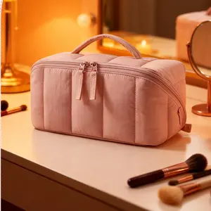 Travel Makeup Bag for Women Waterproof Portable Cosmetic Case Large Capacity Toiletry Organizer Multiple Colors Gift