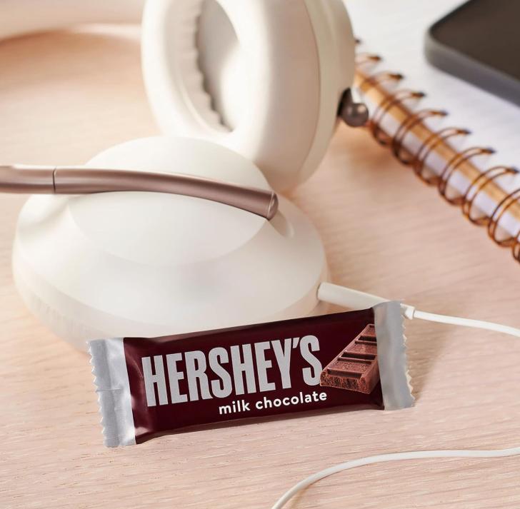 HERSHEY'S Milk Chocolate Snack Size, Candy Bars, 11.25 oz (25 Pieces)