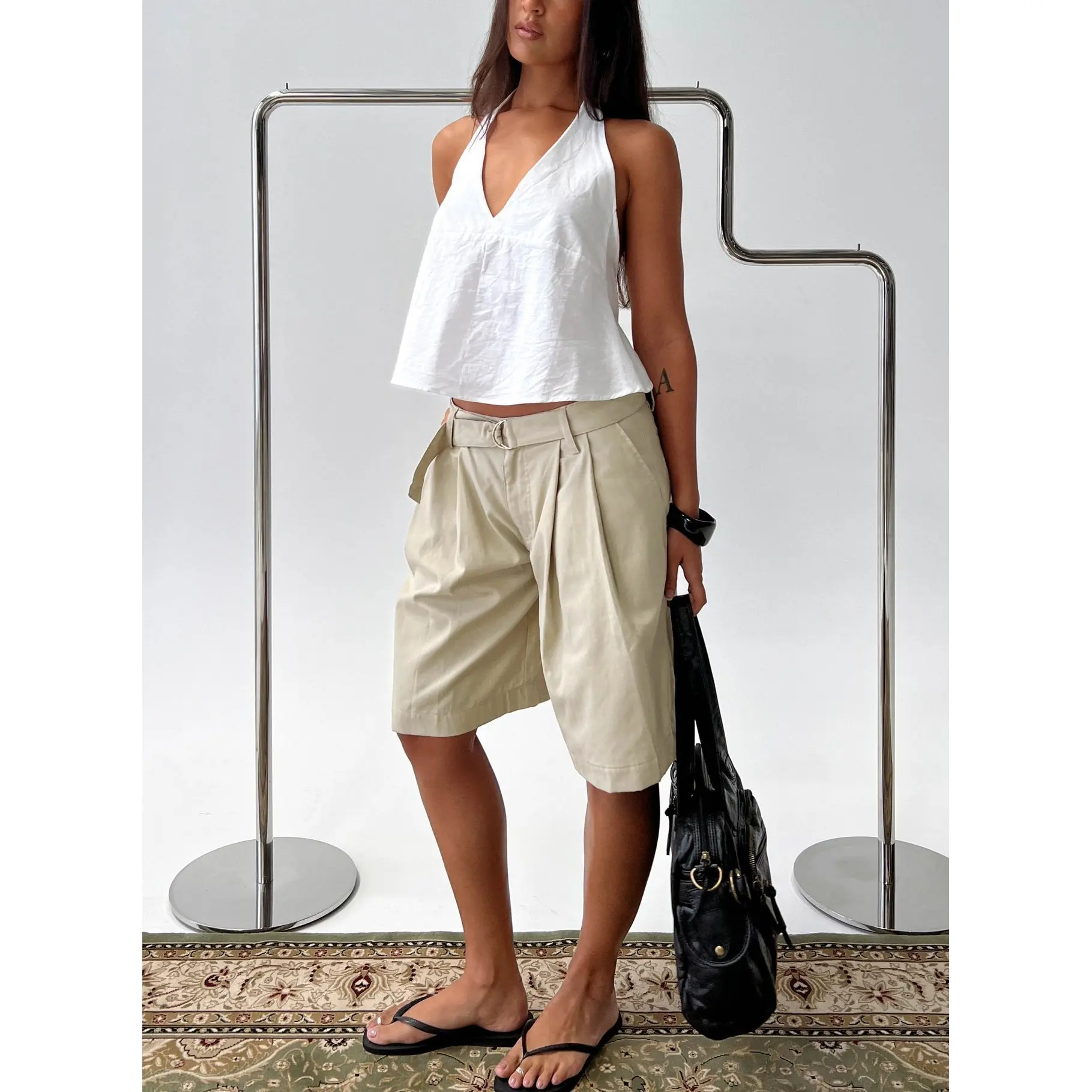 Niso Pleat Short Beige