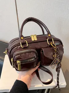 Retro fashion simple classic exquisite shoulder bag, niche design luxury Boston bag shoulder bag, personality versatile multi-layer zipper design, practical suitable for daily commuting, shopping and dating, Casual shoulder bag