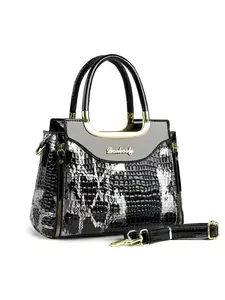 Fashion Snake Print Retro Crossbody Handbag, Multifunctional Large Capacity Shoulder Bag, Stylish Women's Small Square Bag, Perfect for Travel and Shopping