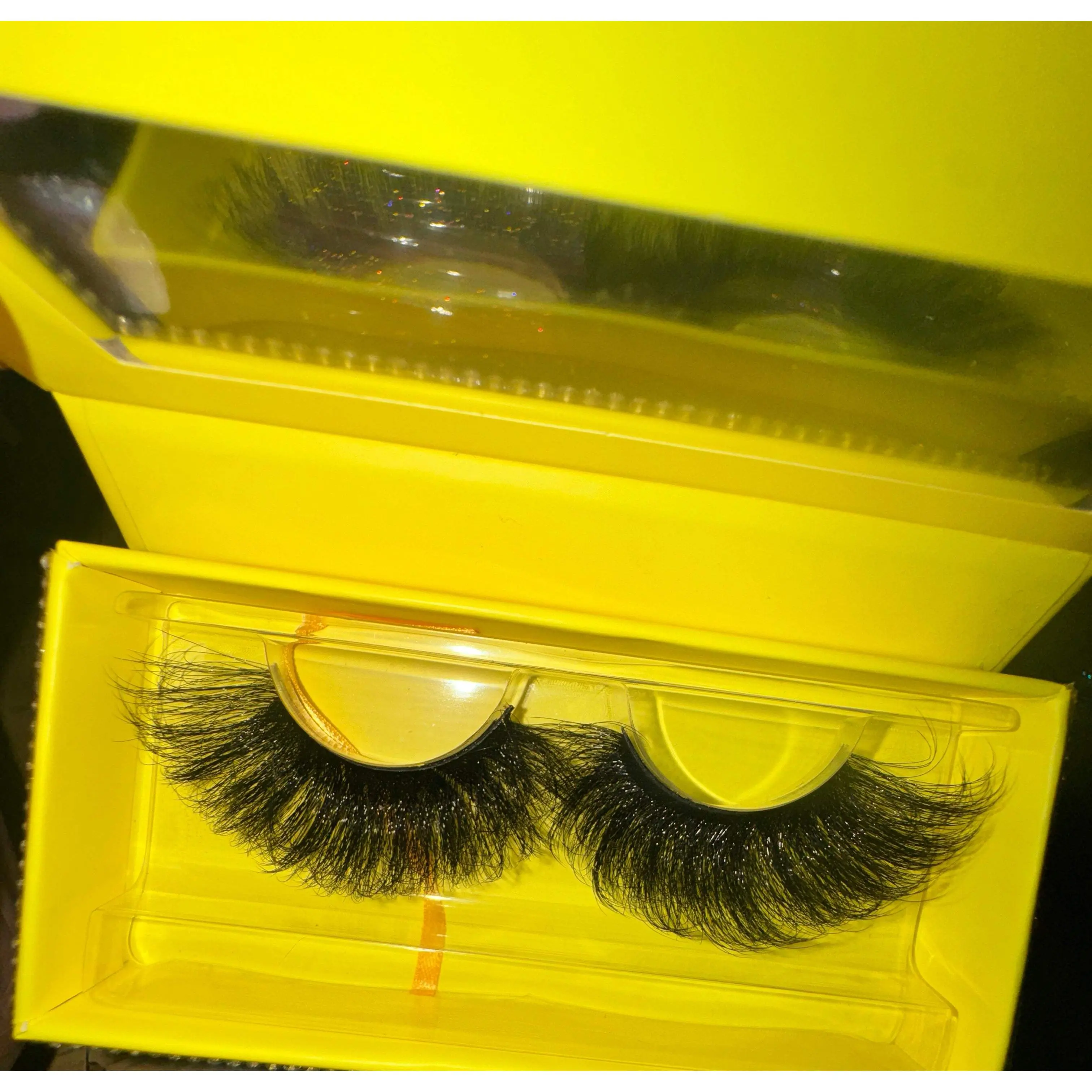 “Bold & Beautiful” 30mm Faux Mink Lashes