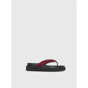 Therapy Vacay Flats Bordeaux