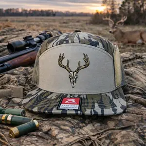 Deer Skull Hunting Snapback Hat 7 Panel Camo Trucker Cap Flat Bill Hunter Hat Adjustable Outdoor Gift for Men Dad