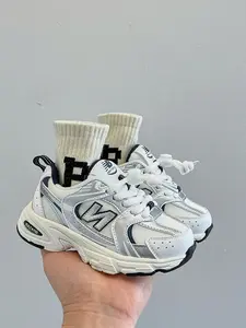 Retro Sneakers 2026 Spring New Blue Color Unisex Mesh Breathable Lightweight Casual Sports Shoes