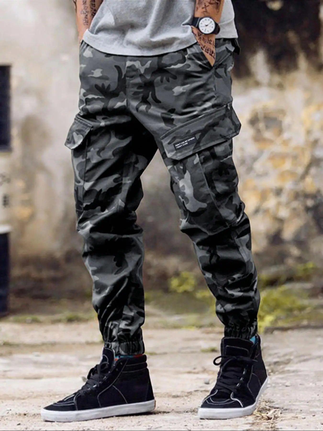 Men's Stylish Camo Print Drawstring Waist Cargo Pants, Streetwear Camouflage Regular Fit Casual Street Multi-pocket Jogger Pants for Daily Wear, Mens