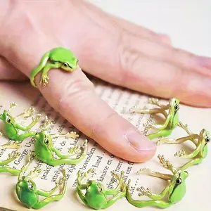 Cute frog-shaped open ring, adjustable size, a fashionable jewelry accessory suitable for both men and women, perfect for everyday wear and an ideal birthday gift.