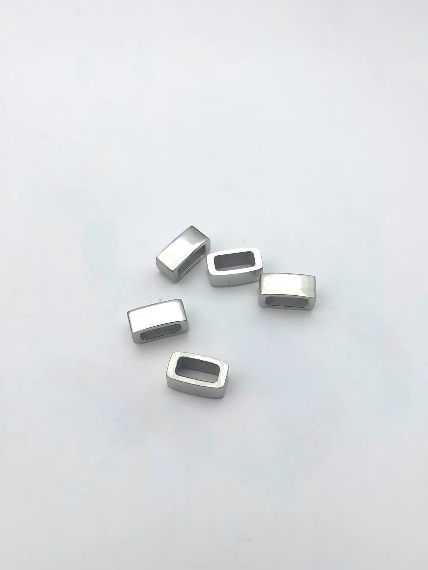 AS5002 Individual Beads for Bracelets and Necklaces - Perfect for Beaded Jewelry Making - Add More Beads Later - British English
