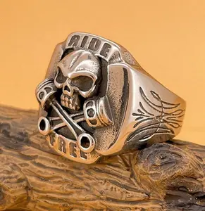 European And American Fashion Skull Titanium Steel Ring, Unisex Stainless Steel Ring