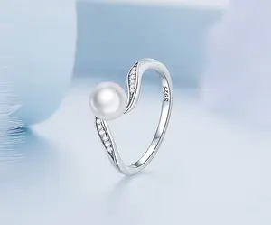 Elegant 925 Sterling Silver Quality Shell Pearl Ring (Size 6-8)