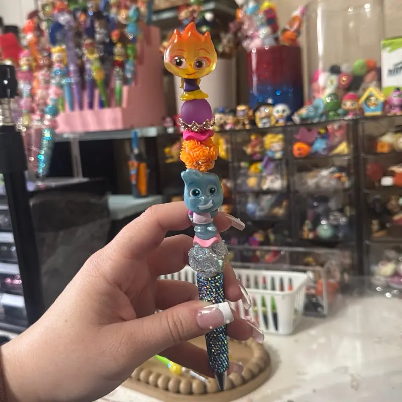 Double character pen