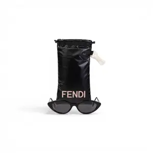 Pre-owned F26031812 Fendi Sunglasses Black Acetate