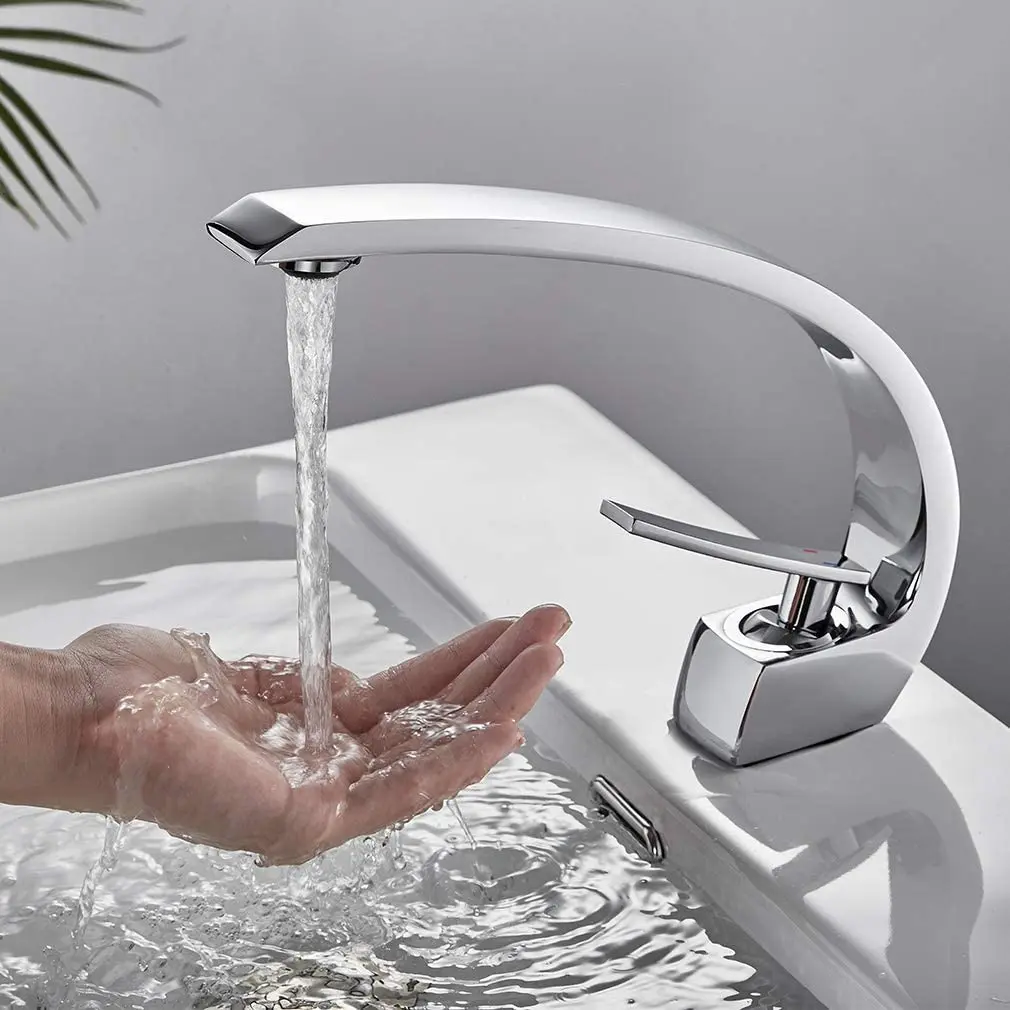Chrome Bathroom Faucet 1 Hole, Single Lever Bathroom Sink Faucet Single Hole with Supply Line, Rv Vanity Tap for Lavatory Sink Remodel