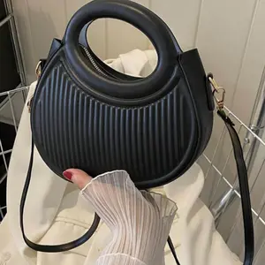 Fashion Niche Design French Elegance Women's New Trend Commuter Date Handbag, Single Shoulder Crossbody Bag, Stylish and Practical