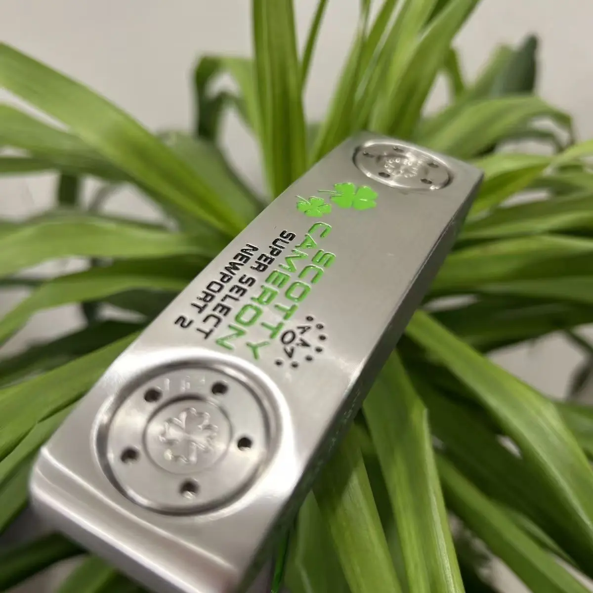 2026 New Scotty Cameron Four-Leaf Clover CNC Golf Putter