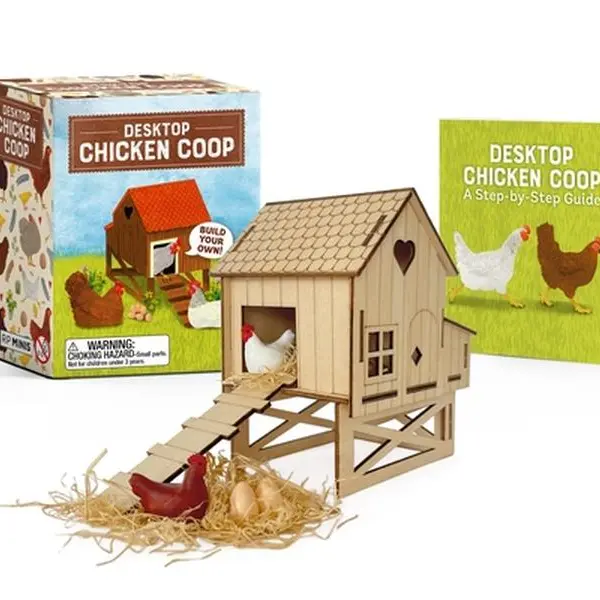 Desktop Chicken COOP: Build Your Own! -- Jessie Oleson Moore, Paperback
