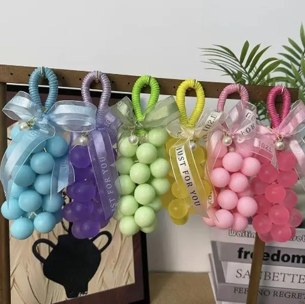 Grape Soap On A Rope,Handmade Grapes Cluster Shaped Soaps-Natural Cold Process Artisan Soaps for Hand Wash,Bath,Fresh Air Women Men,Grape Shape Hanging Soap Bar,Soap for Bathroom Decor, Cleansing Soap for Home&Holiday,Gift for Christmas&Valentine's Day