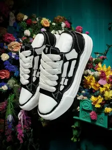 Sweet Couple Shoes 6529 Bone Board Sneakers Height Increasing Canvas Shoes Vintage Versatile, Low Top Textile, Medium Width, All Seasons