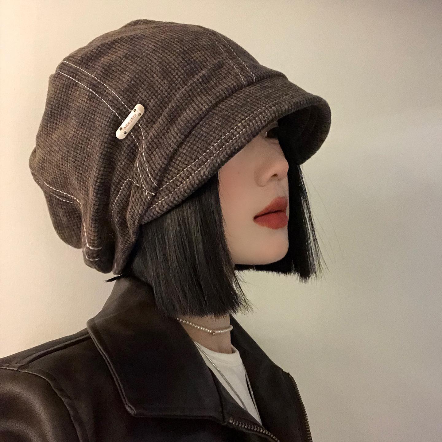 Retro-style Fisherman's Hat for Women Black Casual Street Style Flattering Slimming Pile Beanie Perfect for Autumn Winter