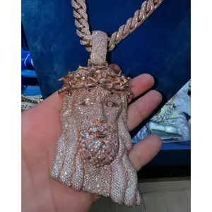 Customized personalized 5A grade zircon hip-hop style luxurious Jesus pendant, suitable for daily wear, parties, proposal occasions, and giving gifts to friends and family
