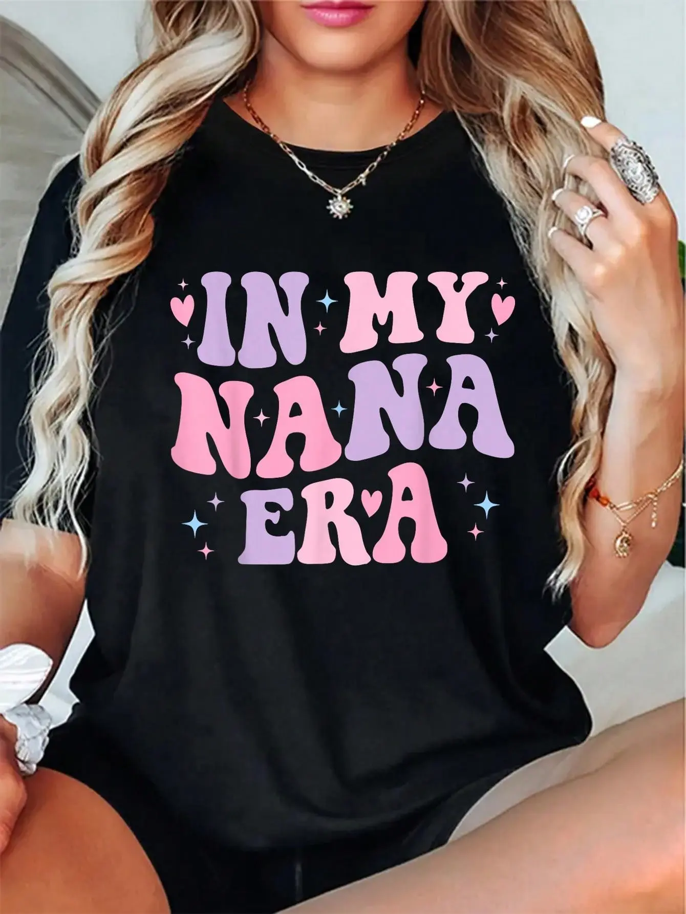 Women's 'In My Nana Era' Graphic T-Shirt, 100% Cotton Funny Short Sleeve Streetwear Tee for Baby Announcement, Mother's Day Gift, Shortsleeve, Everyday, Tshirt, Lady, Casual, Vintage, Tops, Short Sleeves, Whimsical Look