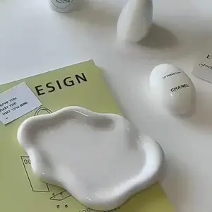 Cloud Tray Desktop High-End Finished Display Stand, Jewelry Rack Decoration Storage Plate, Table Photo Prop, Home Decor Accessory