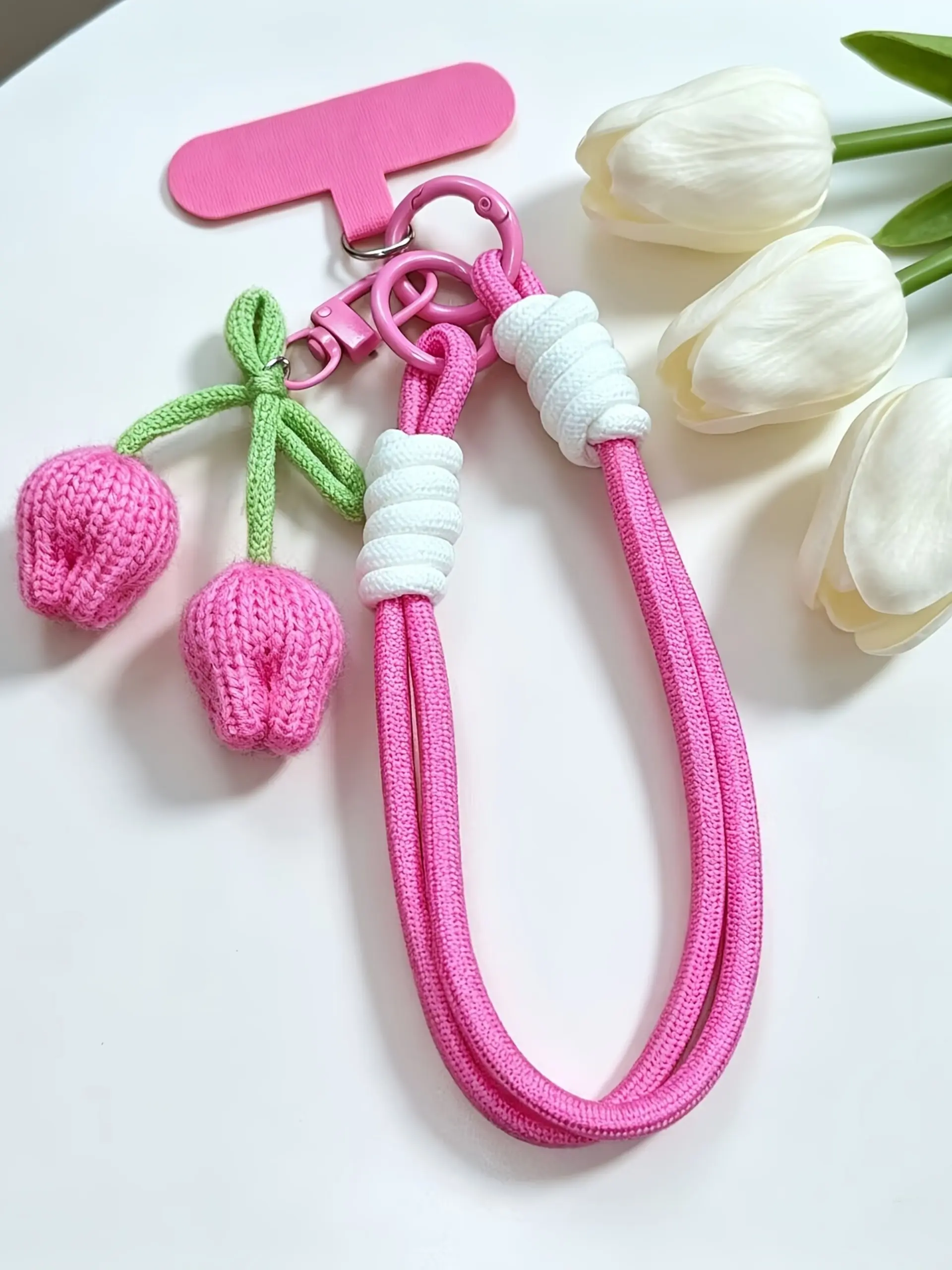 Crochet Tulip Knitted Phone Lanyard Wrist Strap, Phone Keychain, Phone Chains, Crochet Tulip Flower Bag Charm Phone Accessory Strap, Anti-Loss Wristband Handmade Keyring Chain for Handbag Camera Mobile, Cell Phone Charm, Phone Decoration