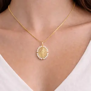 Cadena de la Virgen Milagrosa Necklace with Pearly Accents for Women's Religious