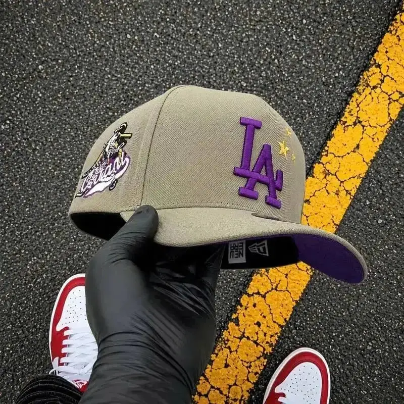 New Era 9FORTY 9FIFTY 59FIFTY MLB NY Yankees LA Dodgers NY Mets Baseball Cap, Premium Curved Brim Fitted Snapback Hat, Raised Embroidered Team Logo, Red Undervisor, Men Women Unisex Urban Streetwear Hip Hop Fashion, Collector Limited Edition 2026