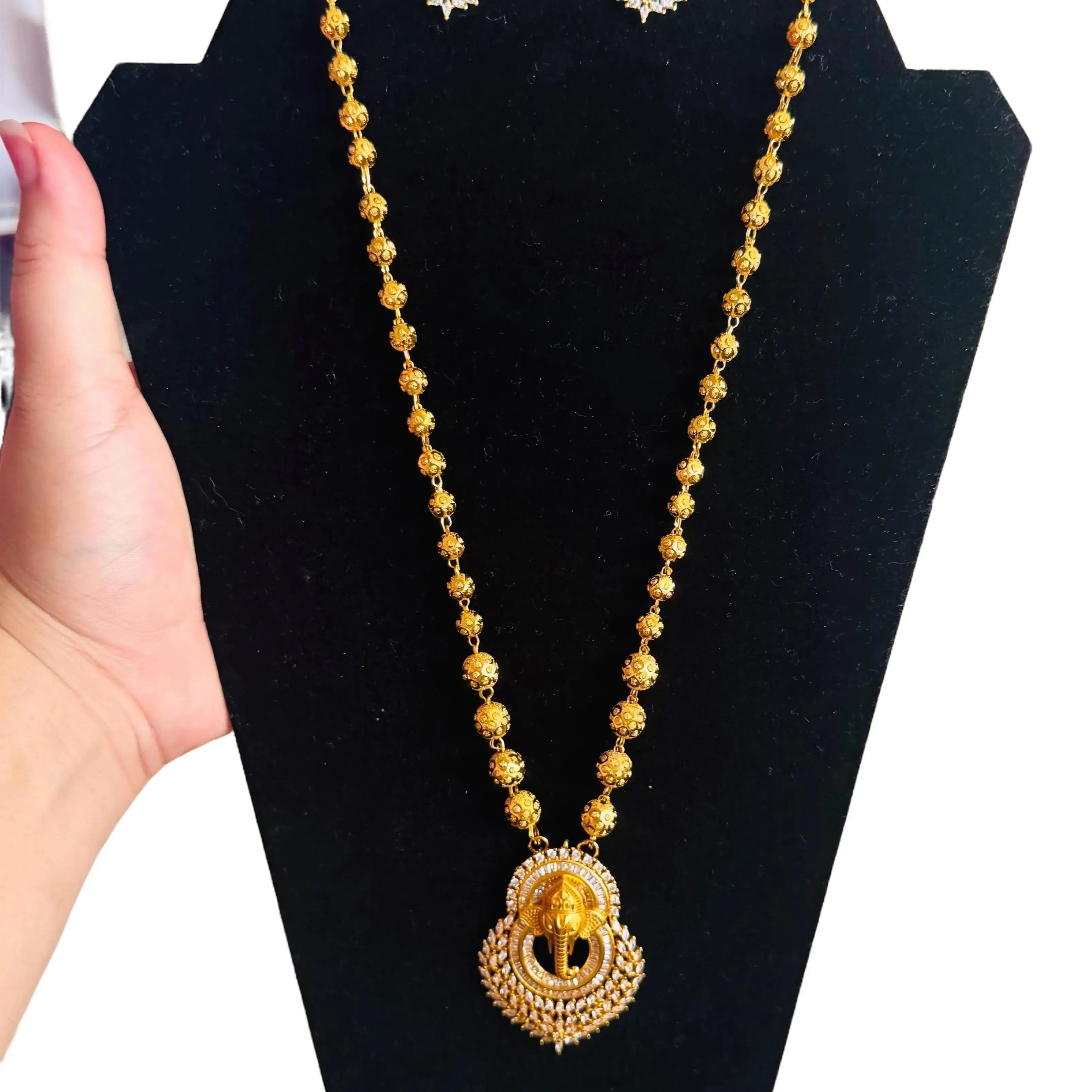 Plain Ganest 24k Gold plated Necklace set