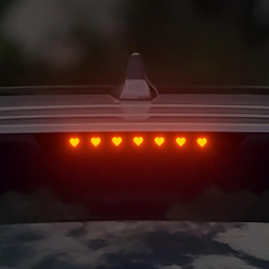 Car Rear Tail Light Sticker, Cute Heart Pattern Car Rear Tail Light Decoration Sticker, Universal Transparent Film Car Exterior Decoration Accessories