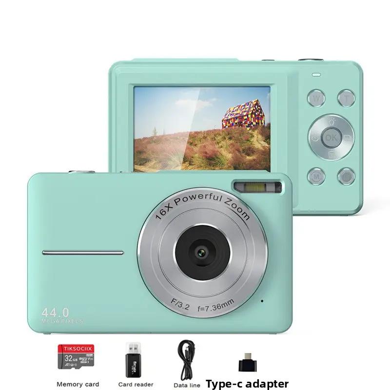 Green AF focus + 32GB memory card