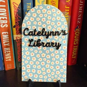 Daisy Themed Bookshelf Sign Customizable