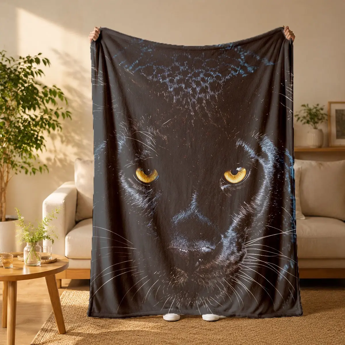 Black Panther Close-Up Print Flannel Blanket - Suitable for all seasons, soft, lightweight and breathable, for bedroom, seasonal and holiday decorations - Perfect for beds, sofas, offices, camping and travel