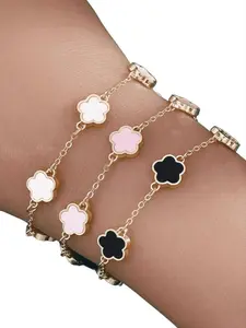 Lucky Five-Petal Flower Bracelet Set, Bracelet with Charms, 3 Piece Style, Hot Selling Clover Bracelets, Fashion Jewelry for Women