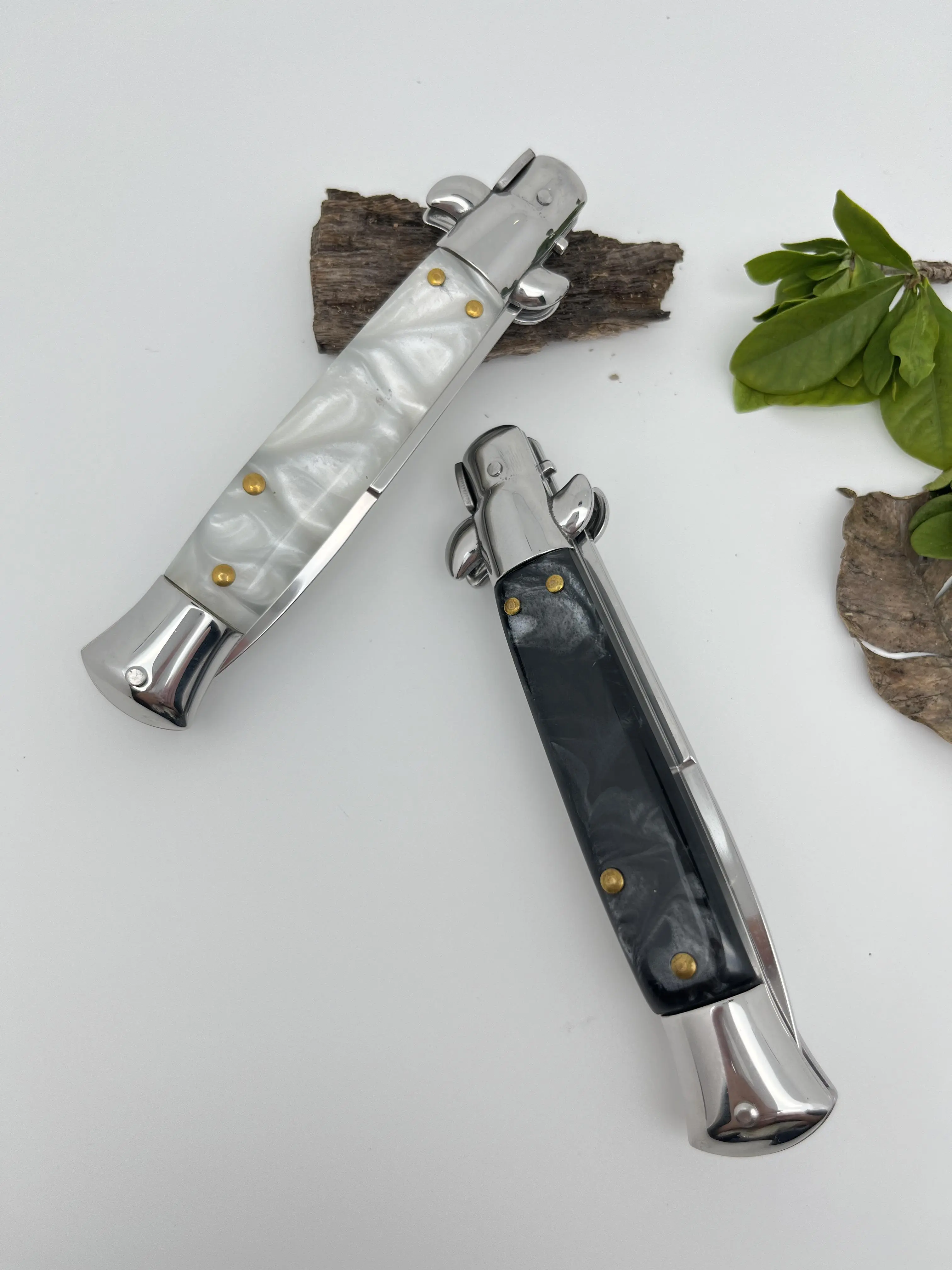 EDC outdoor knife, pocket folding knife, comfortable handle, for kitchen, peeling, camping
