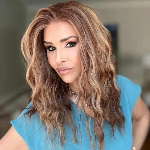 AISOM Mila Sunkissed Caramel Water Wave Free Part 13x4 Lace Front Synthetic Wig with Scandinavian Hairline Low Density Glueless Wig 16 Inches Natural Looking High Quality Synthetic Lace Wig