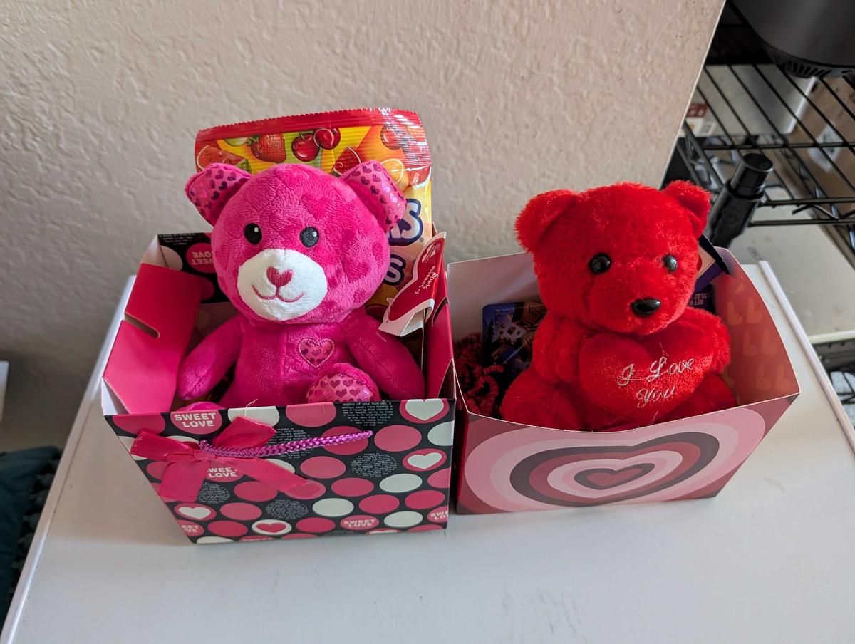 Item: Fuchsia Sweet Love