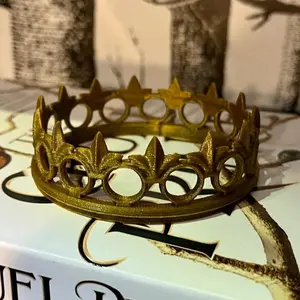 The Snake Prince's Crown Bookshelf Decor - 3D Printed Bookish Decor