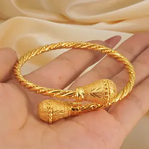 Women 24K Gold Plated Interlocking Link Bracelet Heavy Duty Durable Muslim Wedding Everyday Jewelry Saudi Arabian Nigerian Cultural Design Elegant Statement Piece